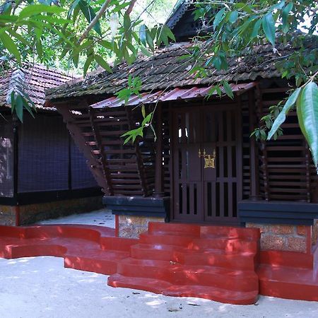 Arakkal Heritage Mararikulam Dış mekan fotoğraf