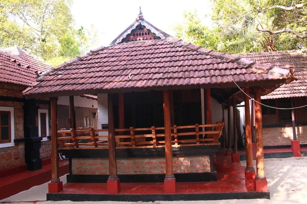 Arakkal Heritage Mararikulam Dış mekan fotoğraf