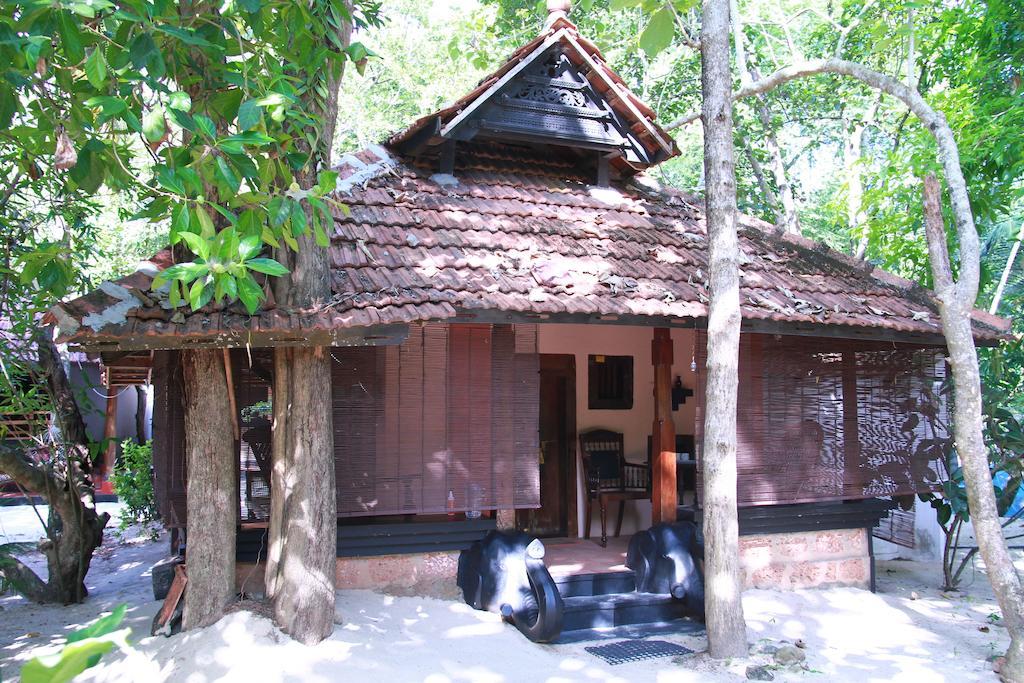 Arakkal Heritage Mararikulam Dış mekan fotoğraf